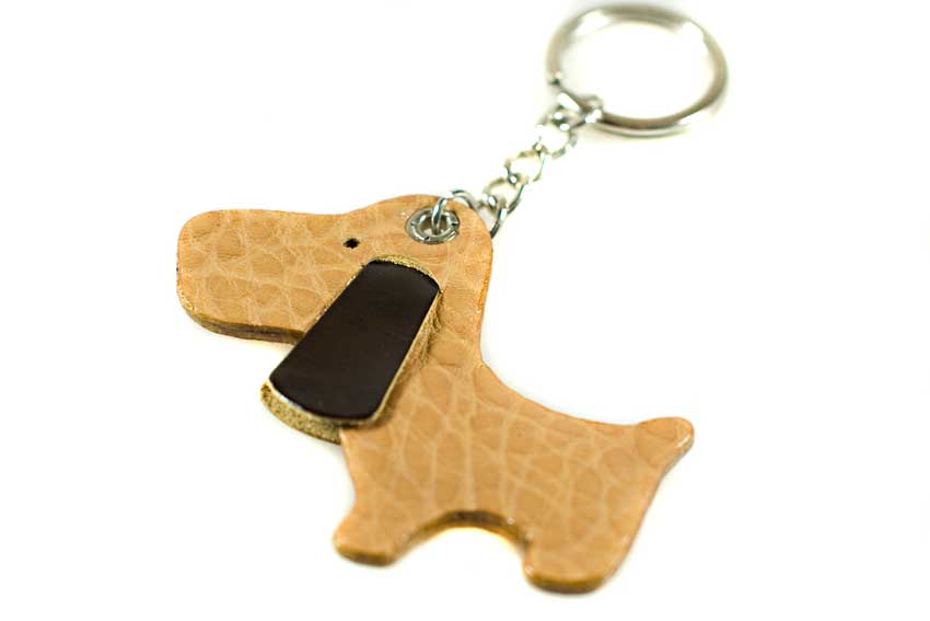 Dog Moda key rings are made from luxurious full grain leather