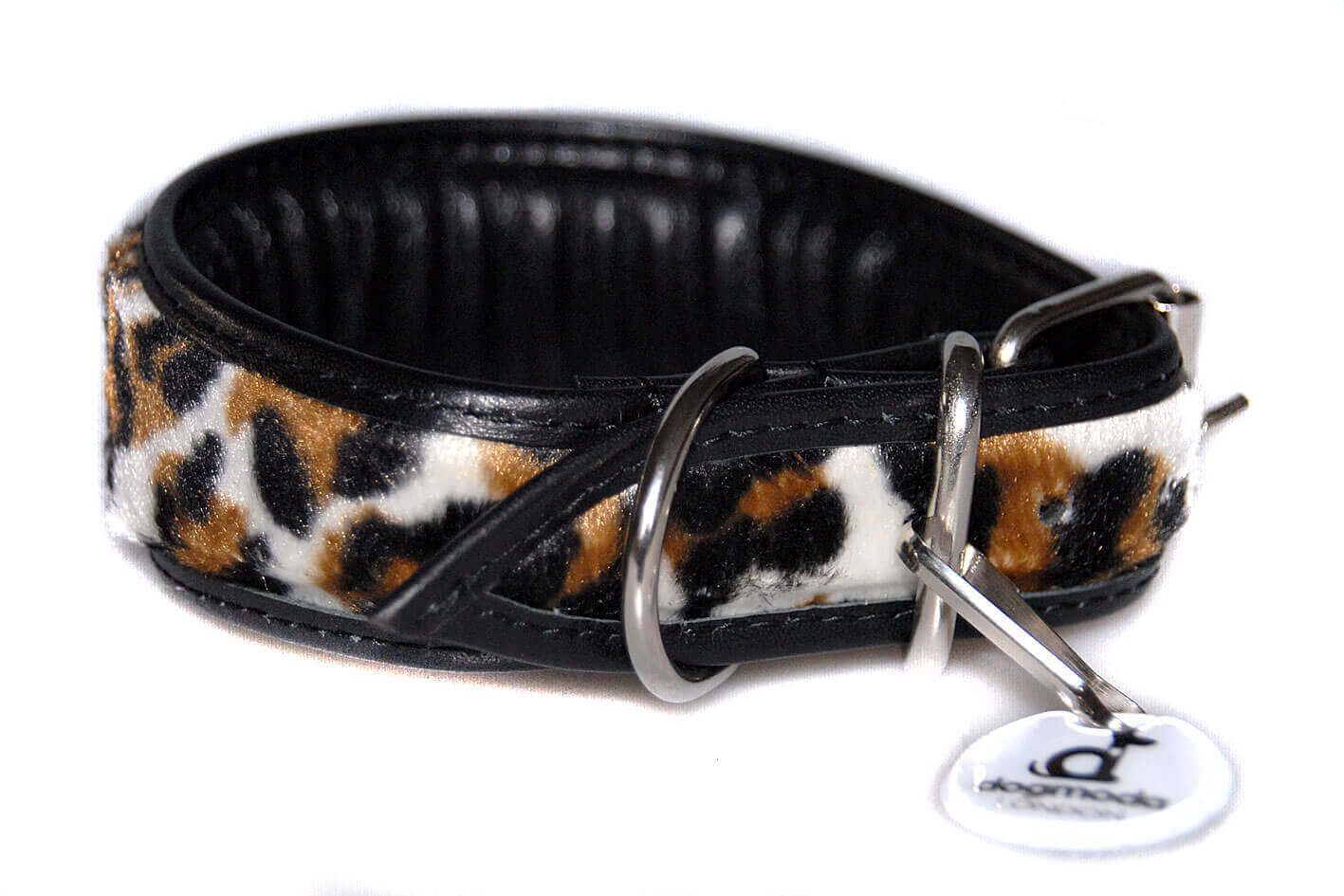 All our collars are fully lined and padded for extra comfort