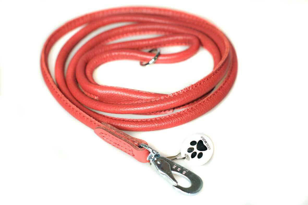 Red rolled leather dog lead 1.5m / 5ft