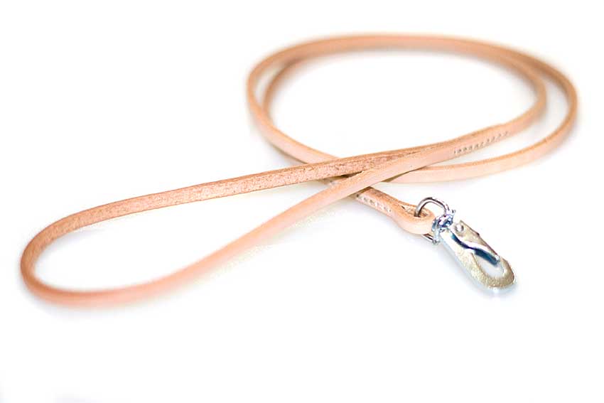 Beige leather show lead